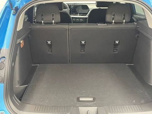 New 2026 Chevrolet Trax LS w/ LS Convenience Package FWD image 6