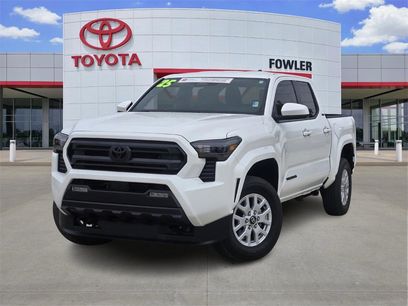 Used 2025 Toyota Tacoma SR5
