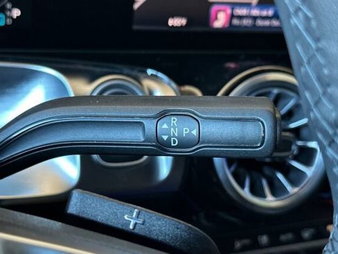 Certified 2025 Mercedes-Benz GLB 250 4MATIC image 27