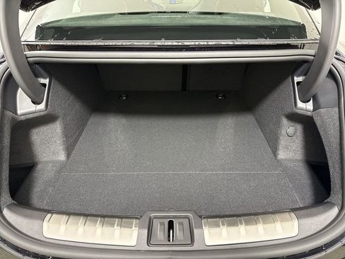 New 2026 Porsche Taycan GTS image 21