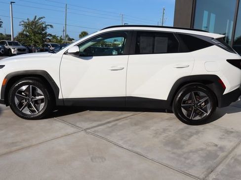 Used 2025 Hyundai Tucson SEL FWD image 7
