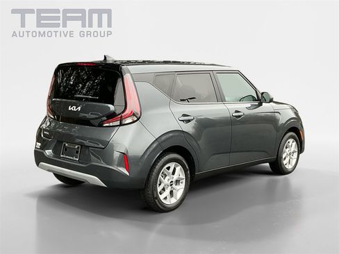 Used 2024 Kia Soul LX w/ Option Group 015 image 7