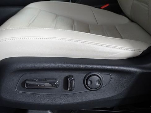 Used 2024 Honda CR-V EX-L image 21