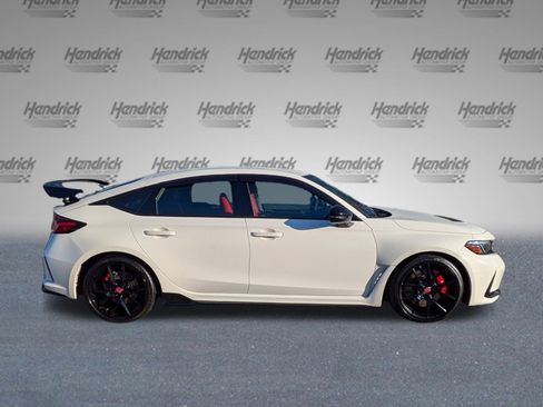 Certified 2025 Honda Civic Type R image 3