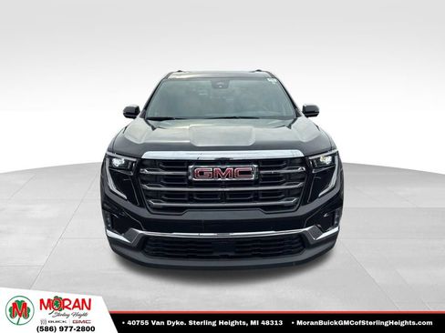 Certified 2025 GMC Acadia Elevation w/ Elevation Premium Package FWD image 2