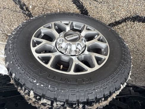 Used 2021 Ford F350 Lariat w/ Lariat Ultimate Package image 6