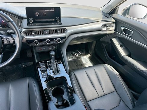 Used 2024 Acura Integra image 23