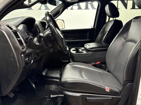 Used 2022 RAM 5500 Tradesman w/ Safety Group AWD/4WD image 31