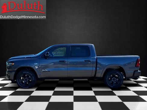 New 2026 RAM 1500 4x4 Crew Cab image 2