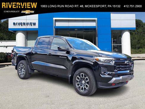 Used 2024 Chevrolet Colorado Z71 w/ Z71 Convenience Package 2 AWD/4WD image 1