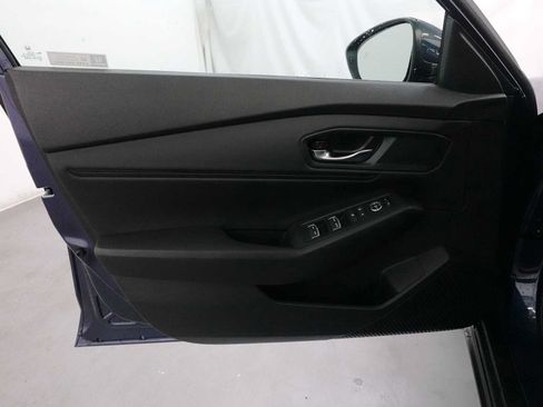 Used 2023 Honda Accord EX image 10