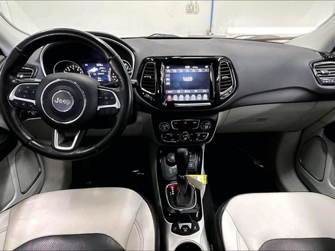 Used 2019 Jeep Compass Limited image 17