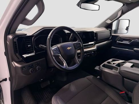 Used 2024 Chevrolet Silverado 3500 LT w/ All Star Edition AWD/4WD image 7