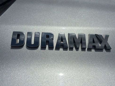 Used 2020 Chevrolet Silverado 1500 RST AWD/4WD image 12