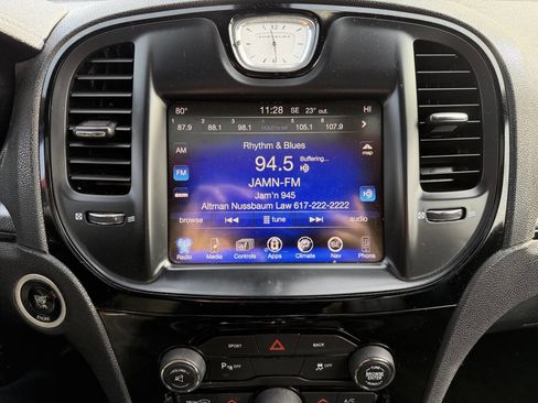 Used 2015 Chrysler 300 S w/ 300S Premium Group image 10