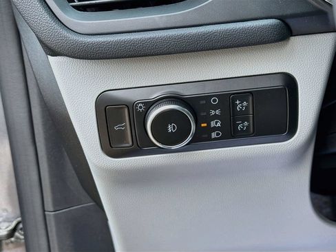 Used 2023 Ford Escape Platinum AWD/4WD image 10