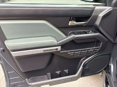 Used 2024 Toyota Tacoma 4x4 Double Cab Hybrid image 13