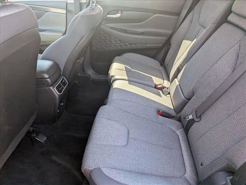 Used 2023 Hyundai Santa Fe SEL image 18
