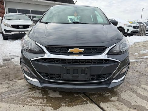 Used 2020 Chevrolet Spark LT image 2
