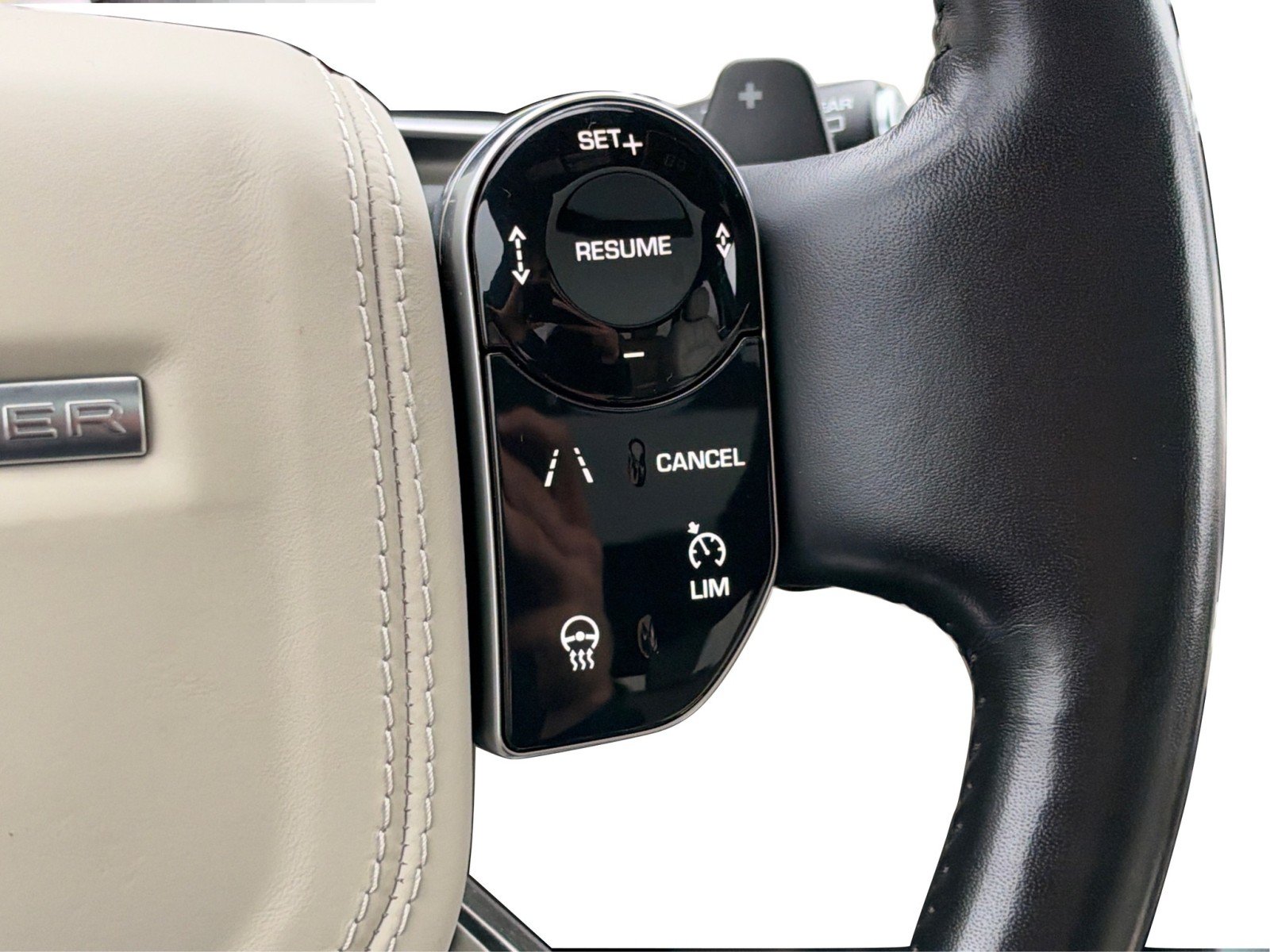 Used 2019 Land Rover Range Rover Supercharged AWD/4WD image 45