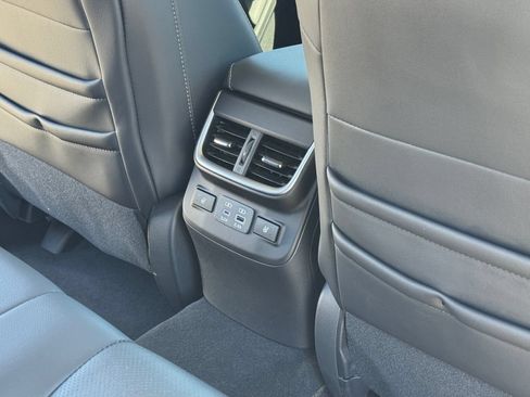 Certified 2025 Subaru Legacy Touring XT AWD/4WD image 22