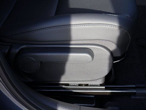 New 2026 Hyundai Kona SEL Premium image 11