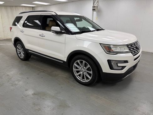 Used 2016 Ford Explorer Limited image 9