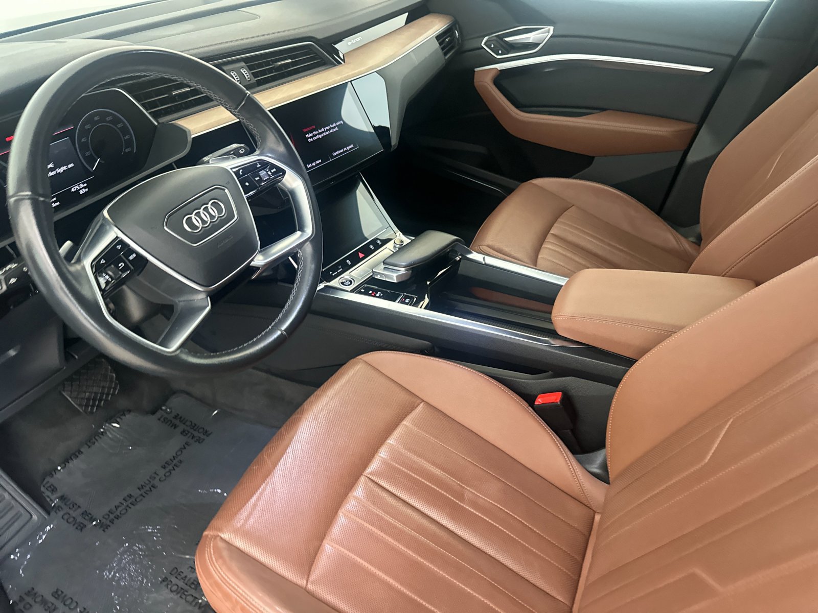 Used 2024 Audi Q8 e-tron Premium Plus w/ Premium Plus Package AWD/4WD image 10