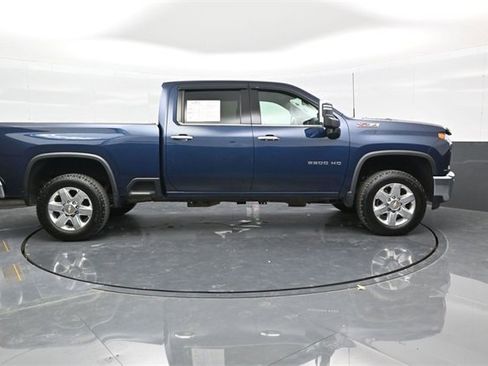 Used 2022 Chevrolet Silverado 2500 LTZ w/ LTZ Plus Package image 8