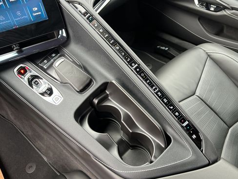 Used 2024 Chevrolet Corvette Stingray Preferred Cpe w/ Stealth Interior Trim Package image 24