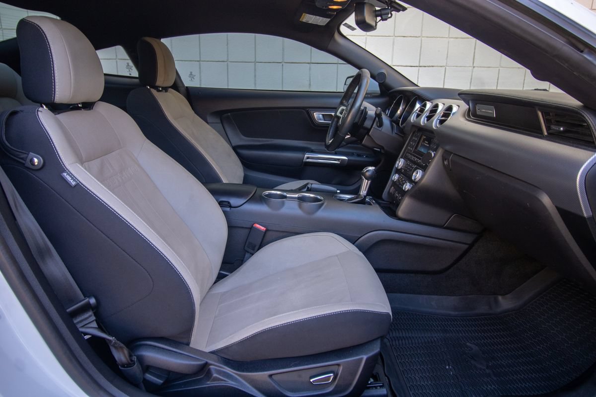 Used 2018 Ford Mustang GT RWD image 18