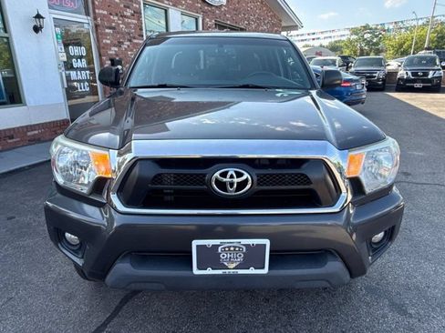 Used 2012 Toyota Tacoma 4x4 Double Cab w/ SR5 Pkg image 2