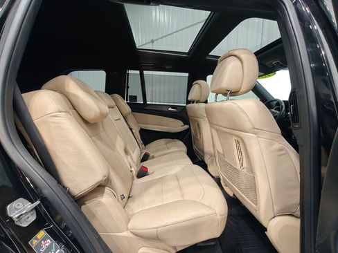 Used 2018 Mercedes-Benz GLS 550 4MATIC image 30