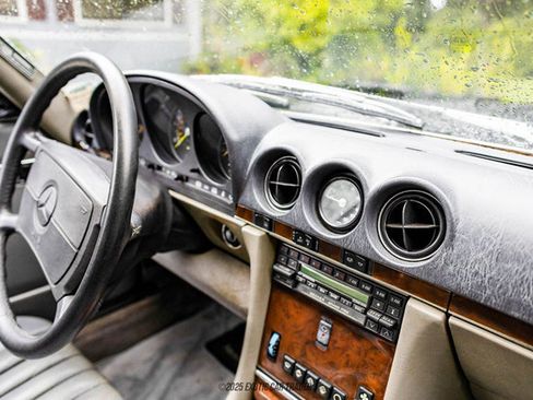 Used 1989 Mercedes-Benz 560 SL image 22