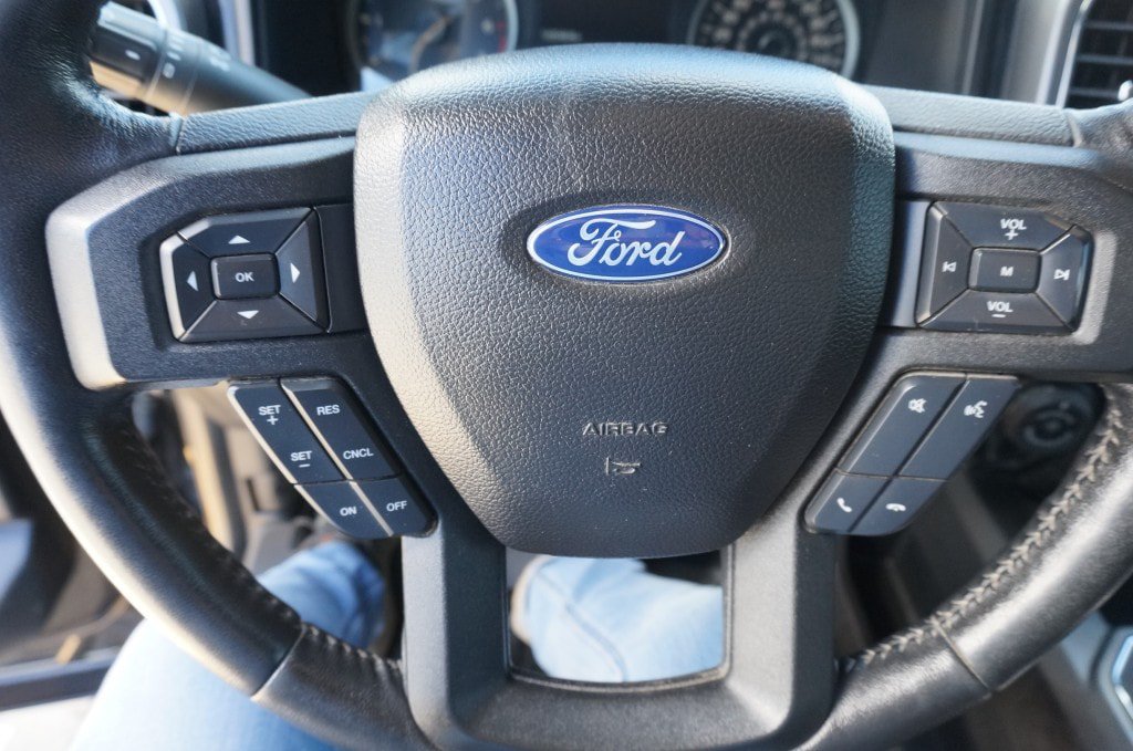 Used 2017 Ford F150 XLT w/ Equipment Group 302A Luxury AWD/4WD image 14