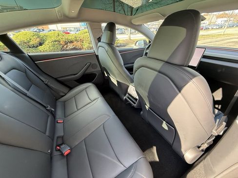 Used 2025 Tesla Model 3 Long Range image 35