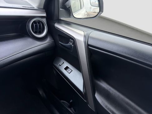 Used 2017 Toyota RAV4 XLE w/ All Weather Liner Package FWD image 17