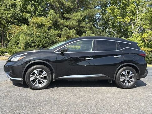 Used 2021 Nissan Murano SV FWD image 2
