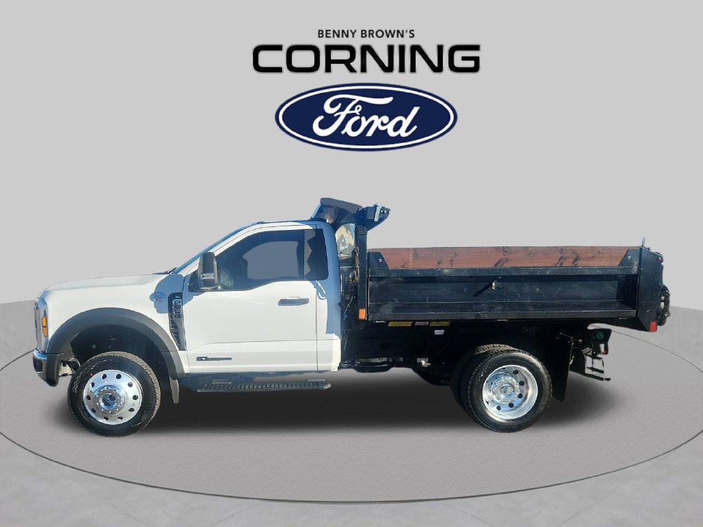 Used 2024 Ford F550 4x4 Regular Cab Super Duty image 5