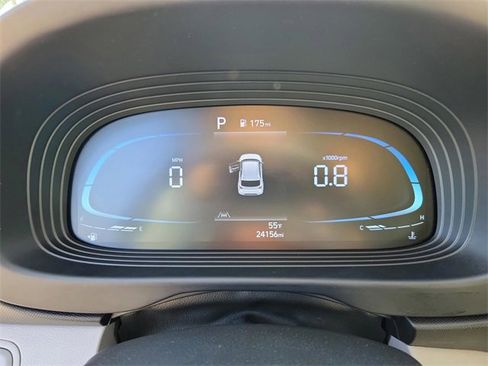 Used 2023 Hyundai Venue SEL image 20