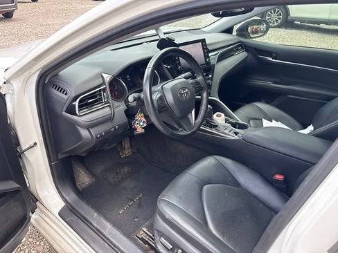 Used 2021 Toyota Camry XSE FWD image 8