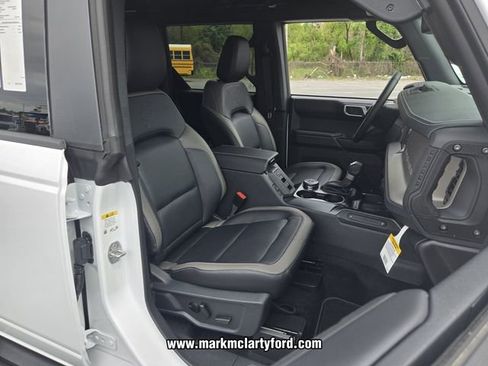 New 2026 Ford Bronco Outer Banks AWD/4WD image 13