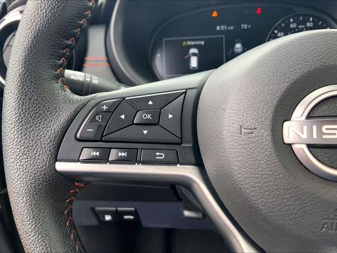 Used 2022 Nissan Kicks SR w/ Premium Package FWD image 24