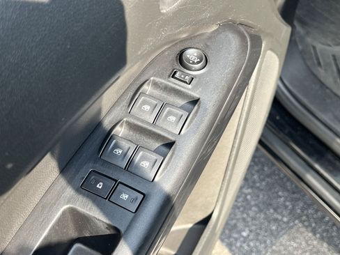 Used 2021 GMC Canyon AT4 w/ Driver Alert Package AWD/4WD image 14