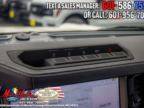 New 2026 Ford Bronco Outer Banks w/ Sasquatch Package AWD/4WD image 15