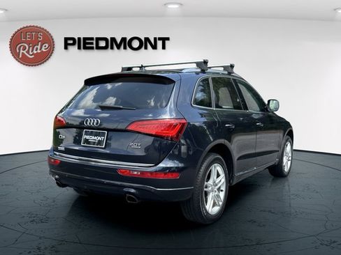 Used 2017 Audi Q5 2.0T Premium Plus w/ Technology Package image 8