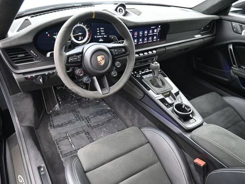 Used 2024 Porsche 911 GT3 RS RWD image 4