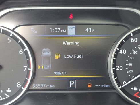 Used 2020 Nissan Murano Platinum w/ Cargo Package image 15