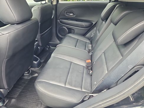 Used 2018 Honda HR-V EX-L image 28