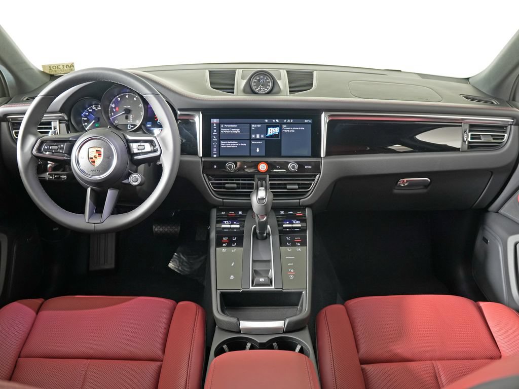 Used 2026 Porsche Macan S AWD/4WD image 20
